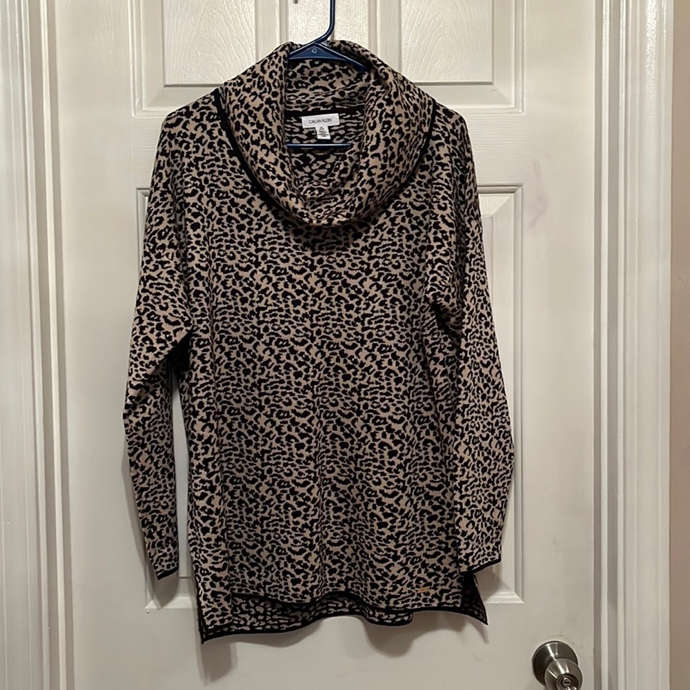 Calvin Klein Sweater